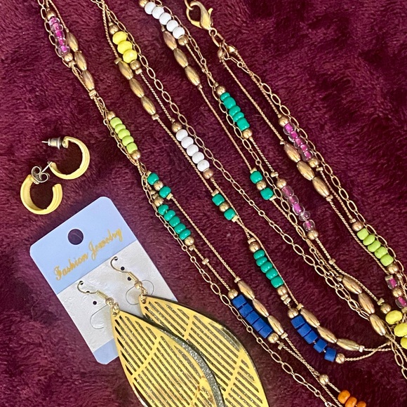 Colorful Women's Jewelry Set - Picture 4 of 15